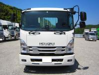 Isuzu Forward 2023