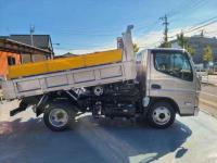 Mitsubishi Canter 2023