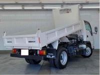 Isuzu ELF 2023