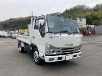 Isuzu ELF 2021