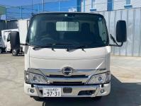 Hino Dutro 2023