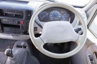 Hino Dutro 2001