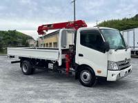 Hino Dutro 2022