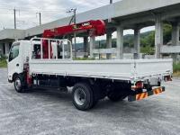 Hino Dutro 2022