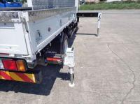 Isuzu ELF 2023