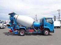 Isuzu Forward 2022