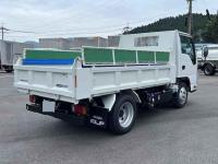 Isuzu ELF 2023