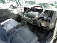 Isuzu ELF 2008