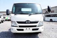 Hino Dutro 2015