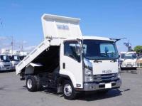 Isuzu Forward 2018