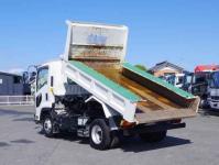 Isuzu Forward 2018