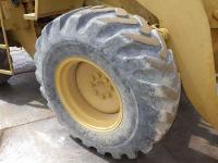 Caterpillar 910G 2001