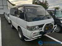 Mitsubishi Delica Starwagon 1991