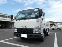 Isuzu ELF 2023