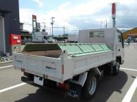Isuzu ELF 2023