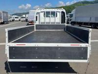 Isuzu ELF 2023