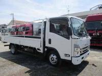Isuzu ELF 2023