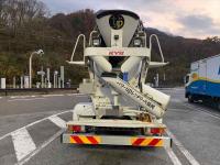 Isuzu Forward 2022
