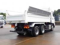 Isuzu GIGA 2022