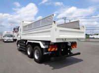 Isuzu GIGA 2023