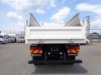 Isuzu GIGA 2023