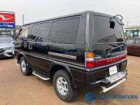 Mitsubishi Delica Starwagon 1992