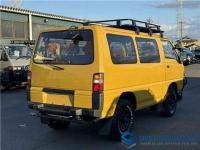 Mitsubishi Delica Starwagon 1993