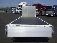 Mitsubishi Canter 2024