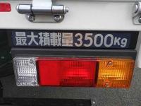 Mitsubishi Canter 2024