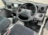 Toyota DYNA 2021