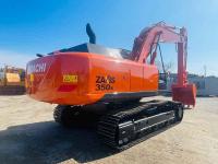 Hitachi Hitachi-Excavator 2016