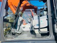 Hitachi Hitachi-Excavator 2016