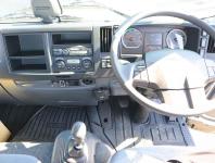 Isuzu Forward 2023