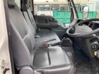 Isuzu ELF 2021