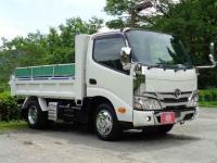 Toyota DYNA 2022