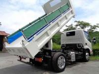 Toyota DYNA 2022