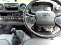 Toyota DYNA 2022