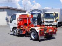 Isuzu ELF 2016