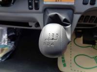 Mitsubishi Canter 2023