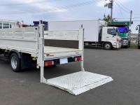 Toyota DYNA 2023