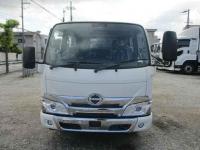 Hino Dutro 2024