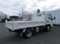 Hino Dutro 2024