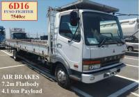 Mitsubishi FUSO FIGHTER 1998