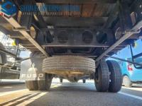 Mitsubishi FUSO FIGHTER 1998