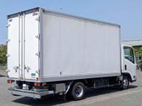 Isuzu ELF 2016