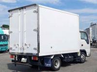 Isuzu ELF 2016