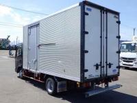 Isuzu ELF 2016