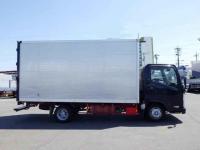 Isuzu ELF 2016