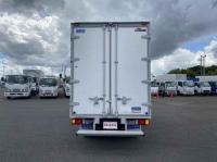 Isuzu ELF 2017
