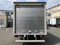 Isuzu ELF 2017